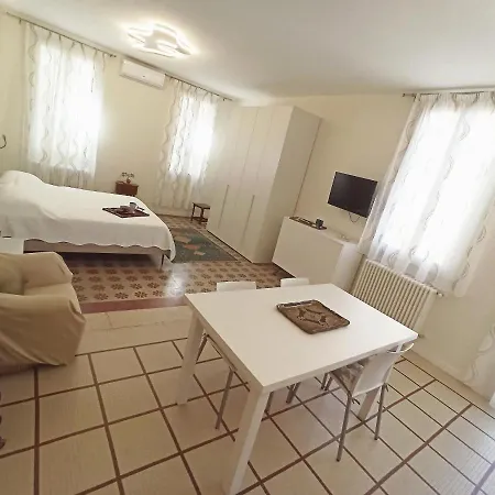 Ca' D'agostino Aparthotel