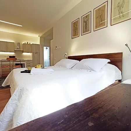 Ca' D'agostino Aparthotel